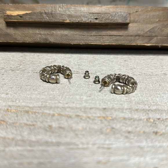 Brighton great shape Vintage rare chunky hoops post silver plated earrings - Picture 5 of 7